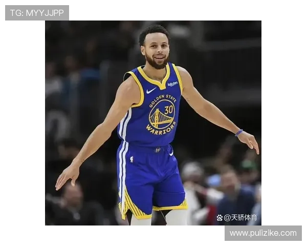 库里抛投未中 波斯特强起补篮命中为勇士关键得分